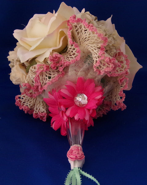 Bouquet - Bride - Vintage Pink Doily