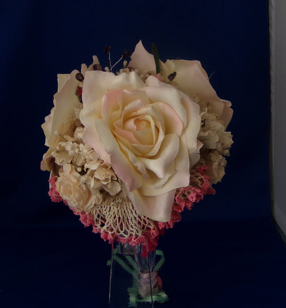 Bouquet - Bride - Vintage Pink Doily